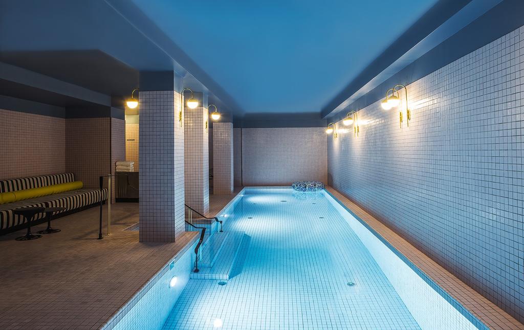 Hôtel du Rond-Point des Champs-Elysées - Esprit de France